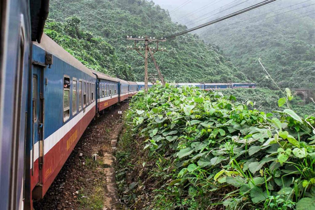 Le train au Vietnam